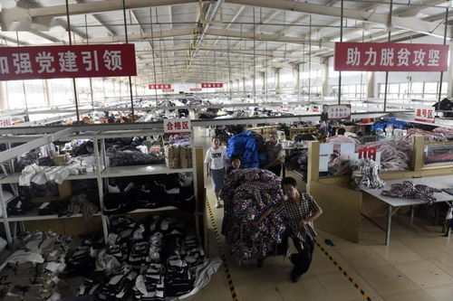 決戰(zhàn)決勝，藝起行動(dòng)丨大愛無疆 奔向小康 服裝服飾零售業(yè)的時(shí)代使命與暖心實(shí)踐